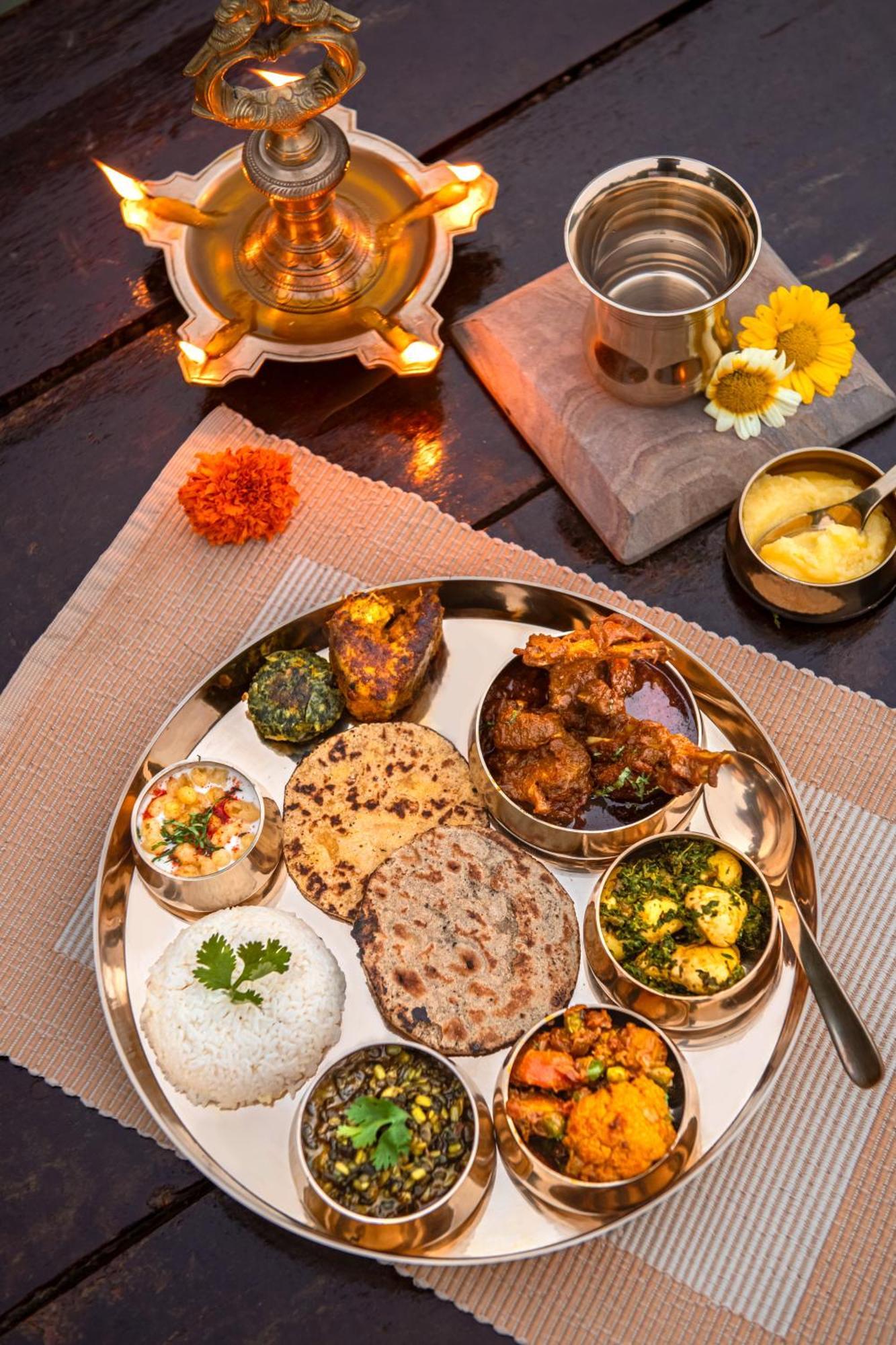 Mela Kothi - The Chambal Safari Lodge Bāh Екстериор снимка