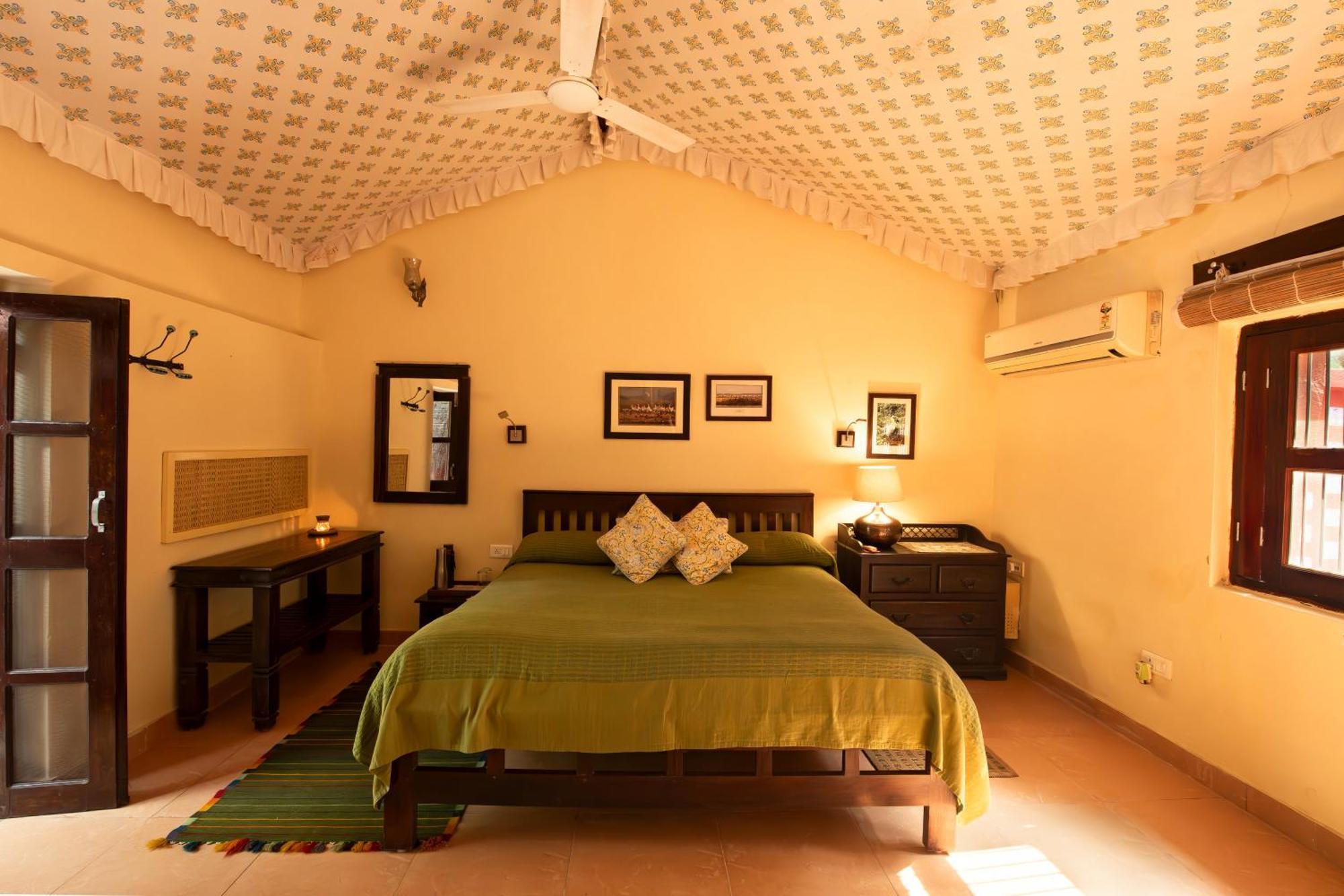 Mela Kothi - The Chambal Safari Lodge Bāh Екстериор снимка